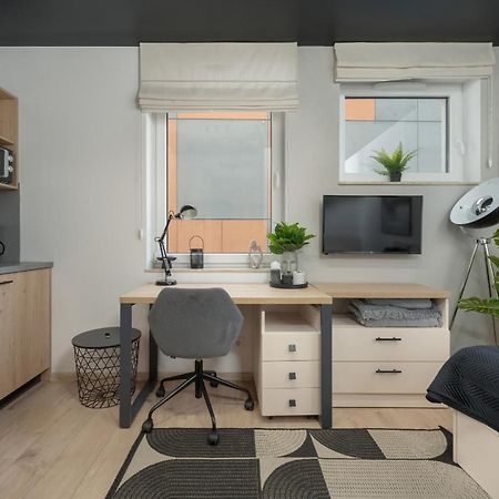 Trendy Studios With Home Office Near Wroclaw Main Station By Noclegi Renters Exteriér fotografie