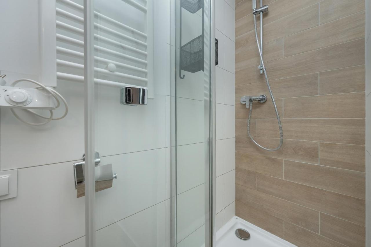 Trendy Studios With Home Office Near Wroclaw Main Station By Noclegi Renters Exteriér fotografie