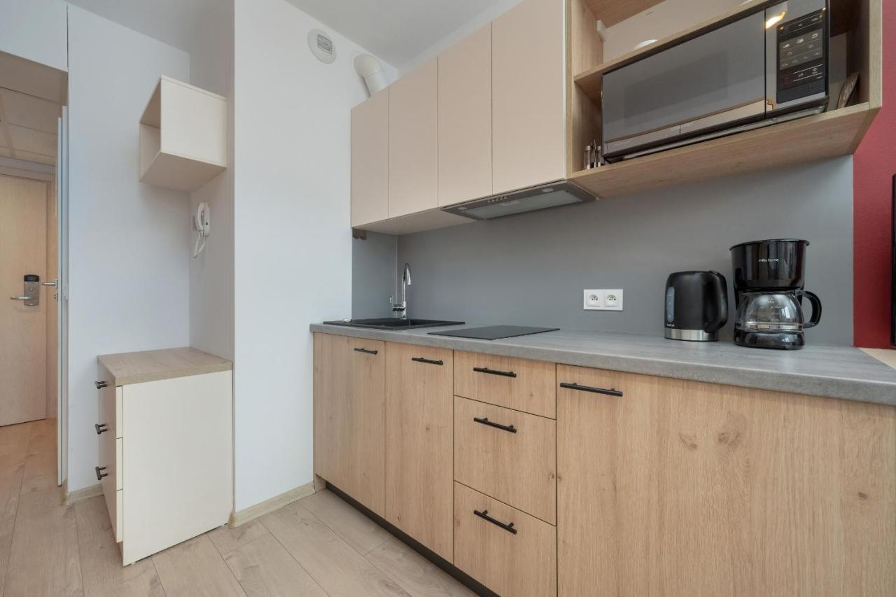 Trendy Studios With Home Office Near Wroclaw Main Station By Noclegi Renters Exteriér fotografie
