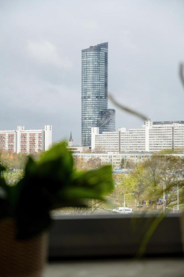 Trendy Studios With Home Office Near Wroclaw Main Station By Noclegi Renters Exteriér fotografie