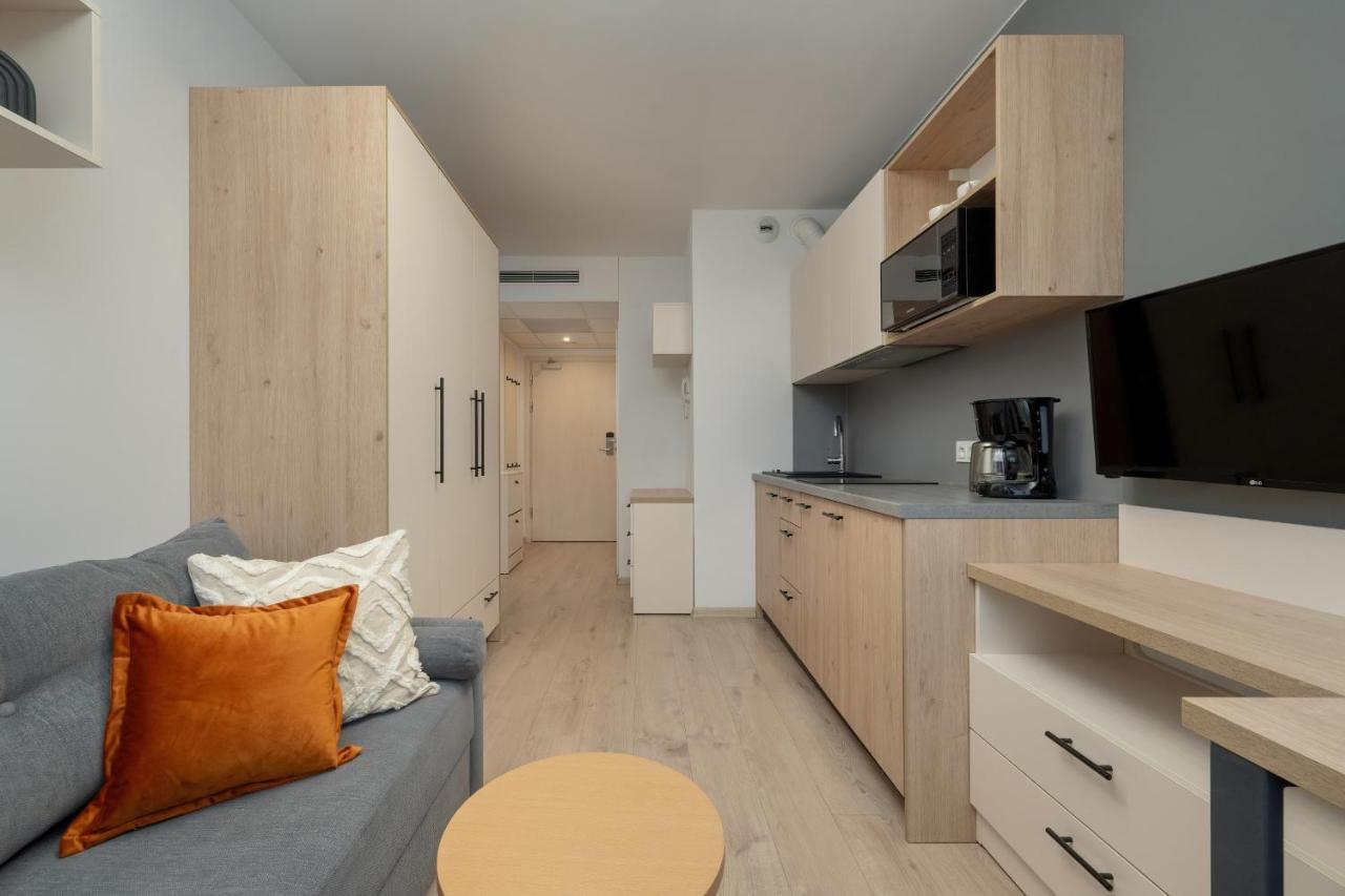 Trendy Studios With Home Office Near Wroclaw Main Station By Noclegi Renters Exteriér fotografie