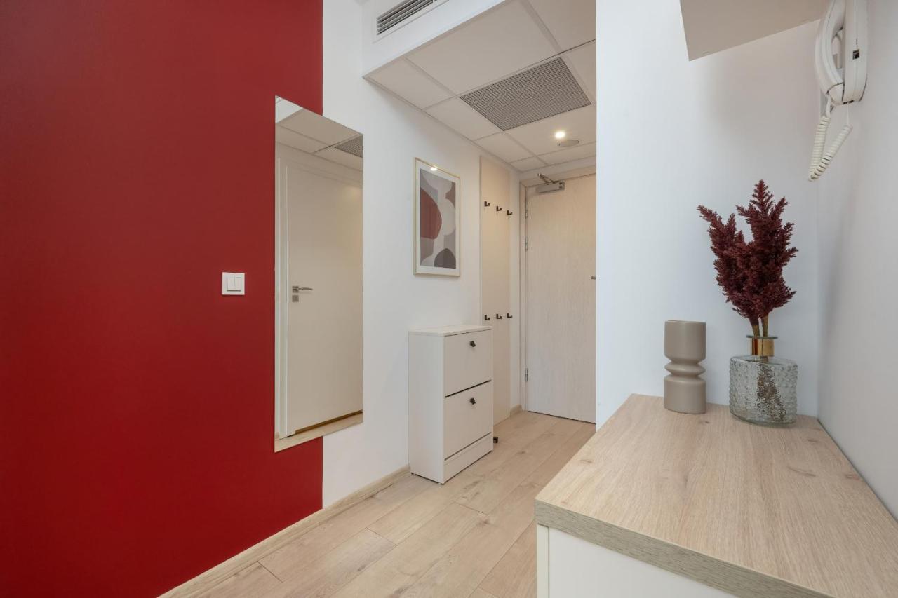 Trendy Studios With Home Office Near Wroclaw Main Station By Noclegi Renters Exteriér fotografie